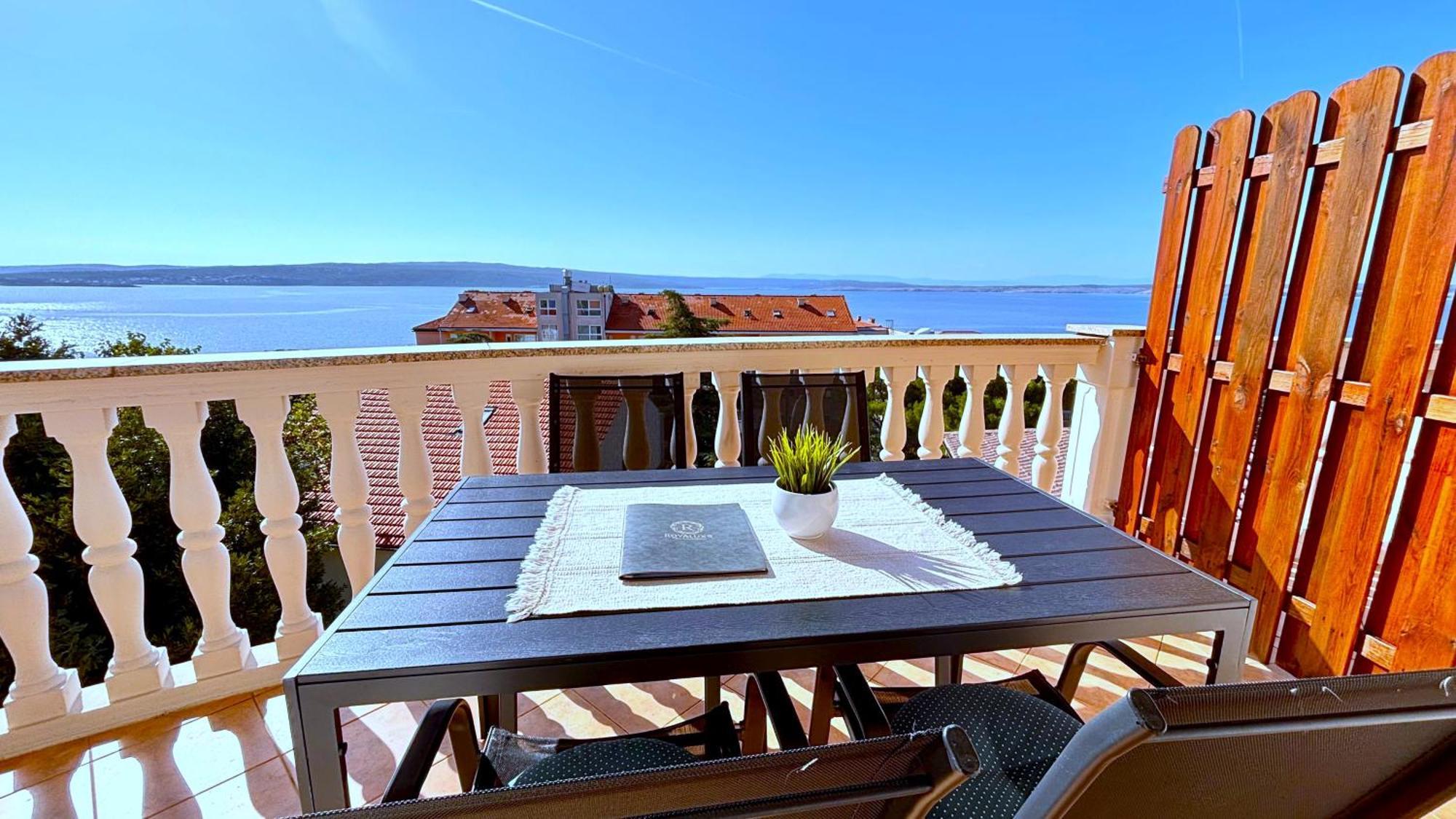 Apartments Villa Maria Crikvenica Luaran gambar
