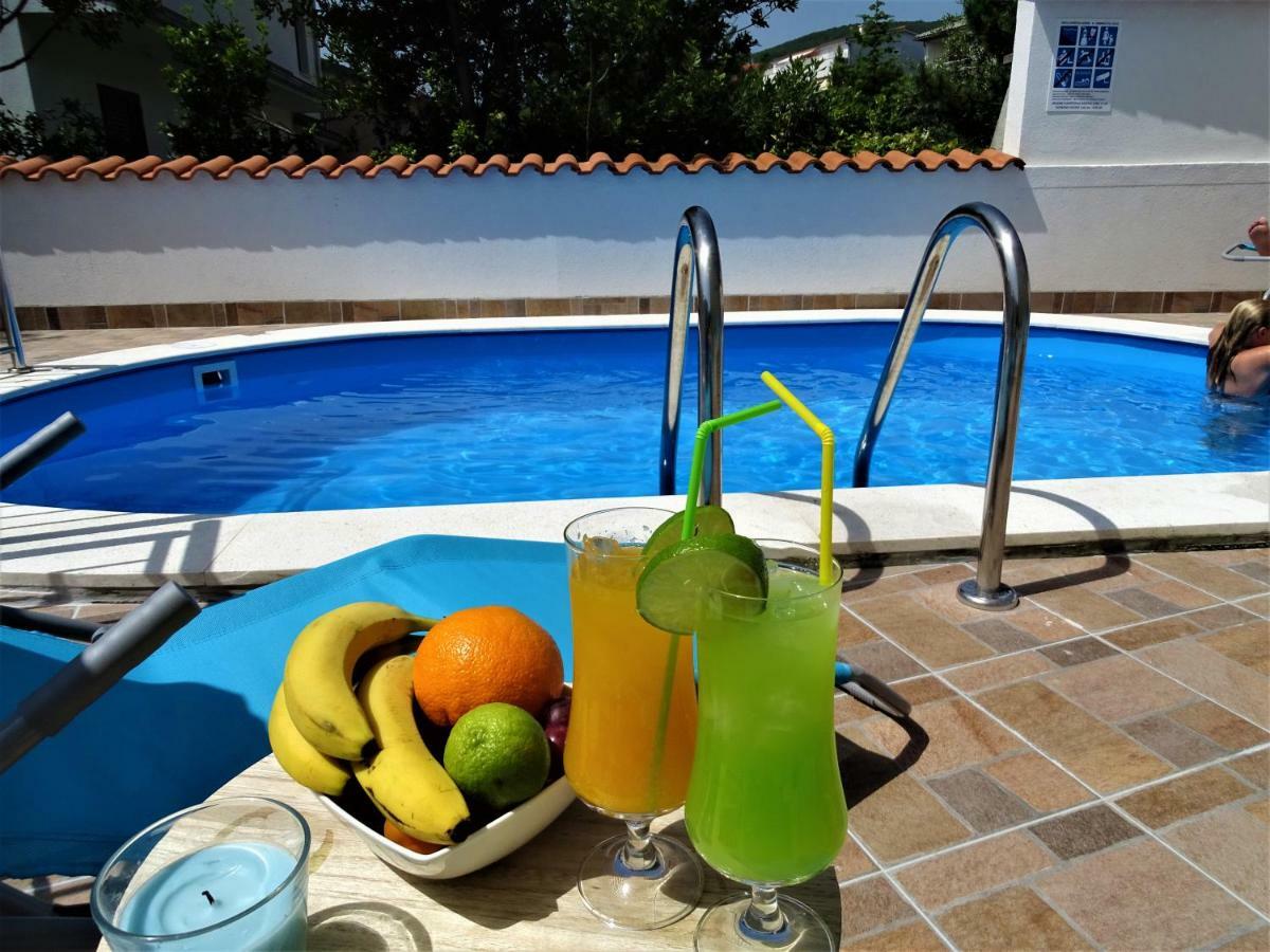 Apartments Villa Maria Crikvenica Luaran gambar