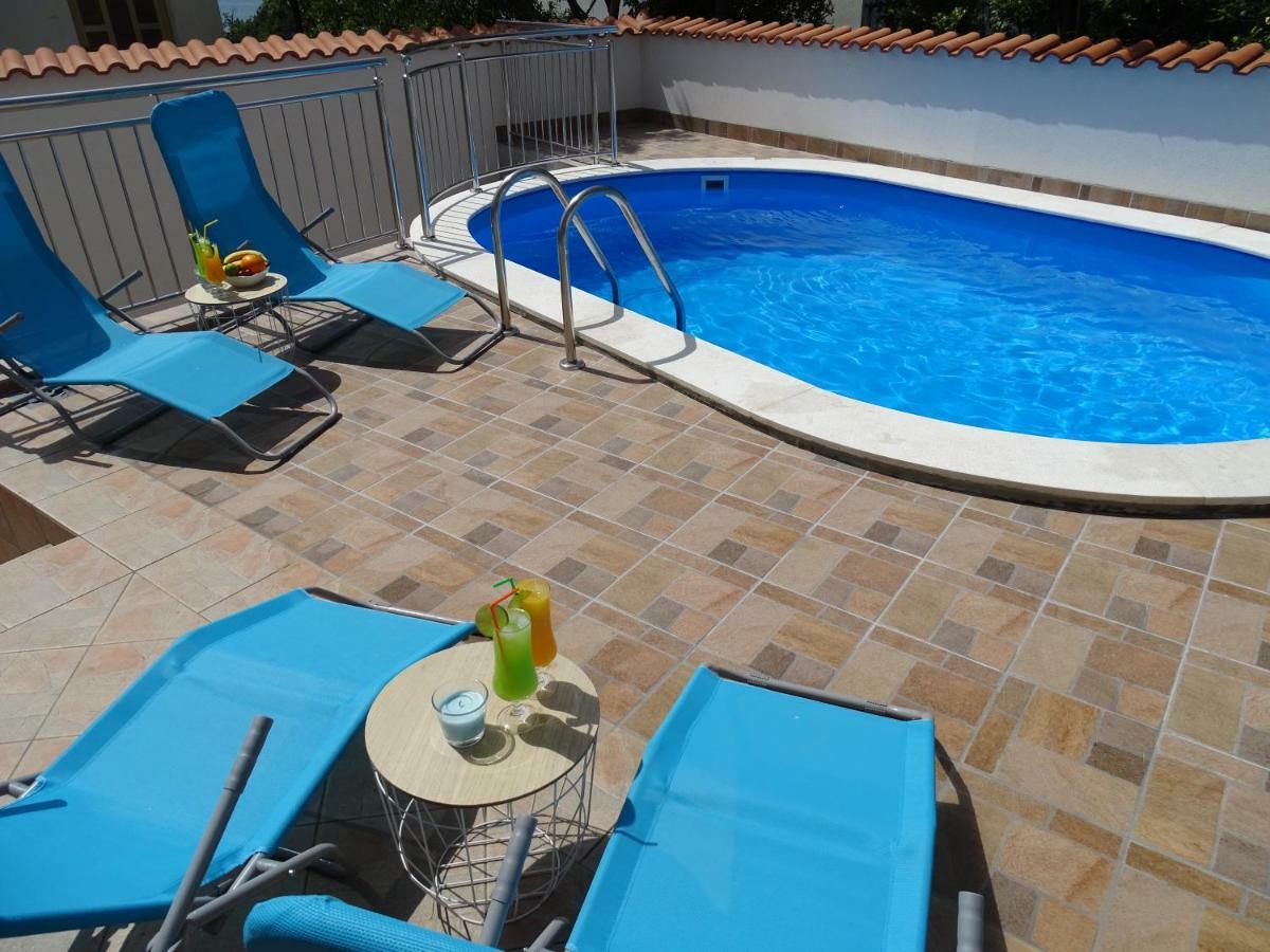 Apartments Villa Maria Crikvenica Luaran gambar