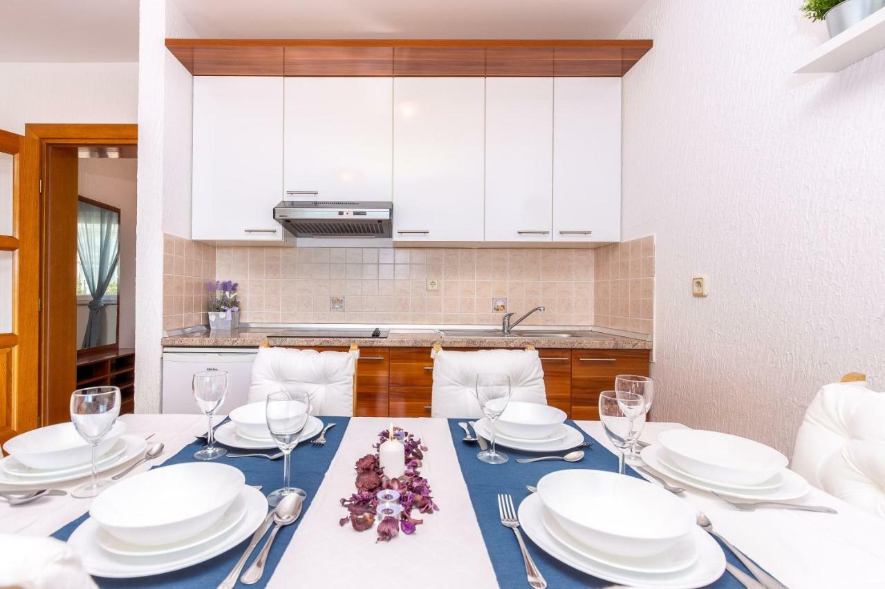 Apartments Villa Maria Crikvenica Luaran gambar