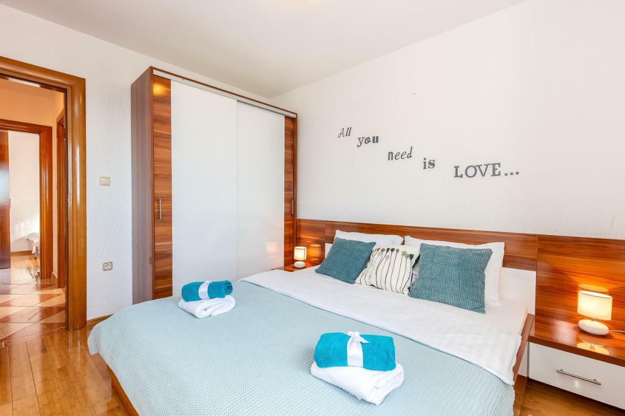 Apartments Villa Maria Crikvenica Luaran gambar