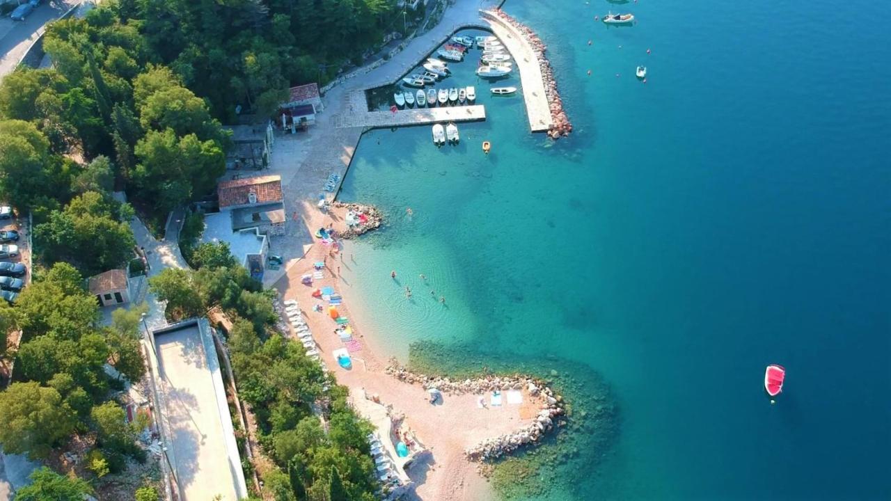 Apartments Villa Maria Crikvenica Luaran gambar